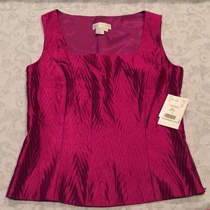 DONCASTER Sleeveless Blouse